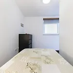 Apartment Almirante Concept By Homing